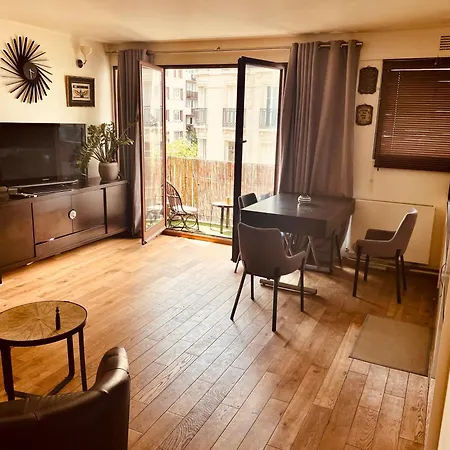 شقة Jolie 2 Pieces Avec Balcon 15 Eme
