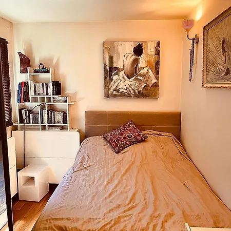 Jolie 2 Pieces Avec Balcon 15 Eme Appartement *